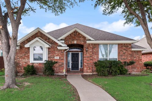 5512 Worley Drive, The Colony, TX, 75056 | Card Image
