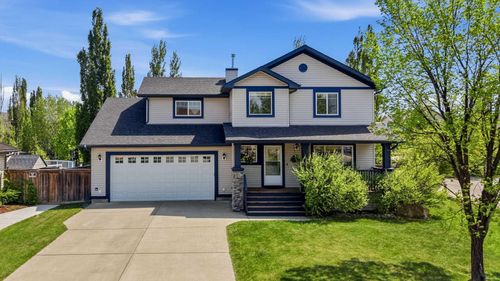 68 Mckinnon Street, Langdon, AB, T0J1X2 | Card Image