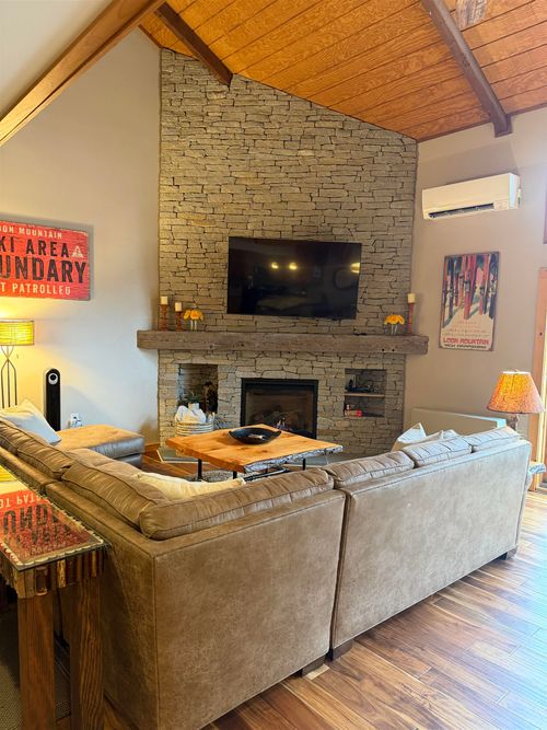 5-15 Winter Way, Lincoln, NH, 03251-4508 | Card Image
