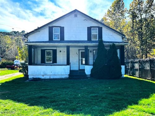 t-828 Cove Road, Weirton, WV, 26062 | Card Image