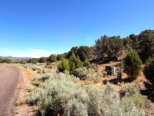 1037 S Canyon Dr, Cedar City, UT, 84720-6248 | Card Image