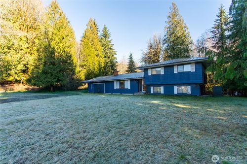 371 Pigeon Springs Rd, Onalaska, WA, 98570-9619 | Card Image