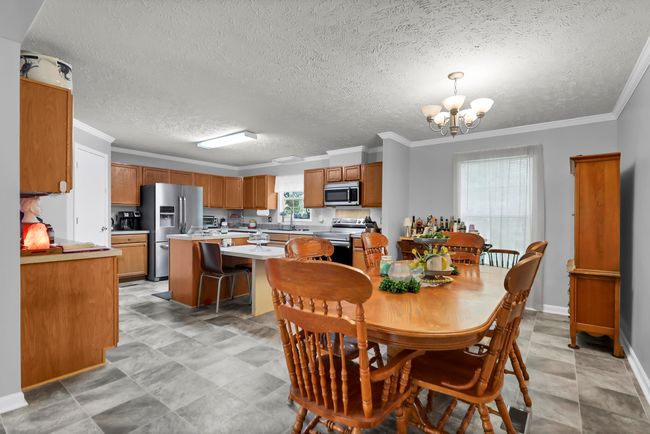 320 E Poplar | Image 17