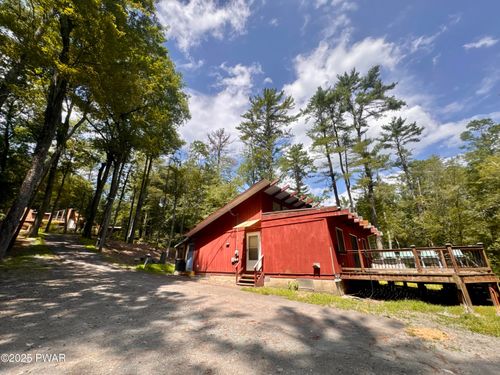 307 Fawn Lake Dr, Hawley, PA, 18428-4005 | Card Image