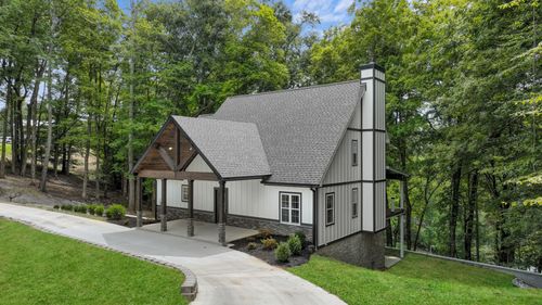 1530 Ridgeview Run, Lynchburg, TN, 37352-5930 | Card Image
