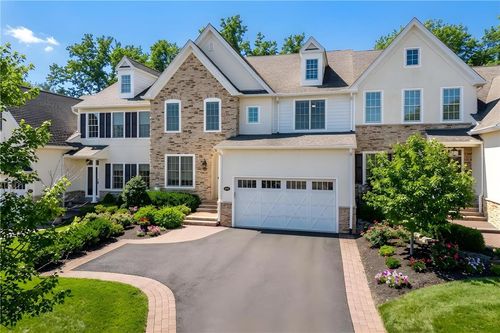 1970 Carriage Knoll Dr, Bethlehem, PA, 18015-5567 | Card Image