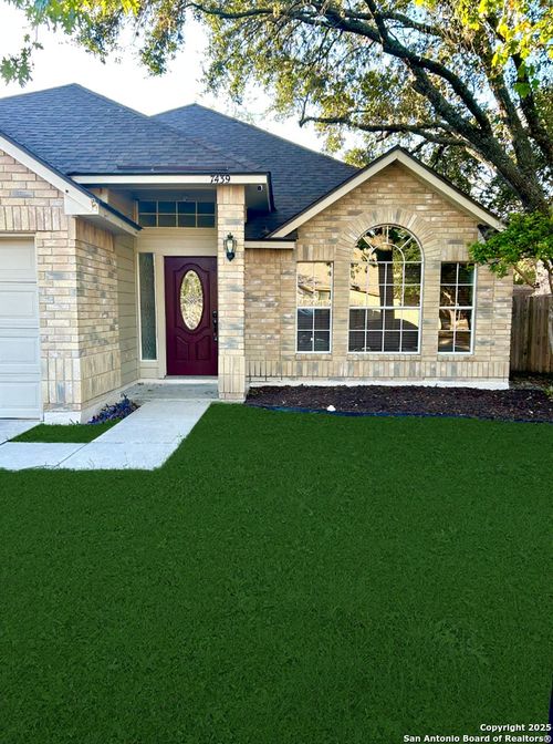 7439 Windbridge, San Antonio, TX, 78250-3158 | Card Image