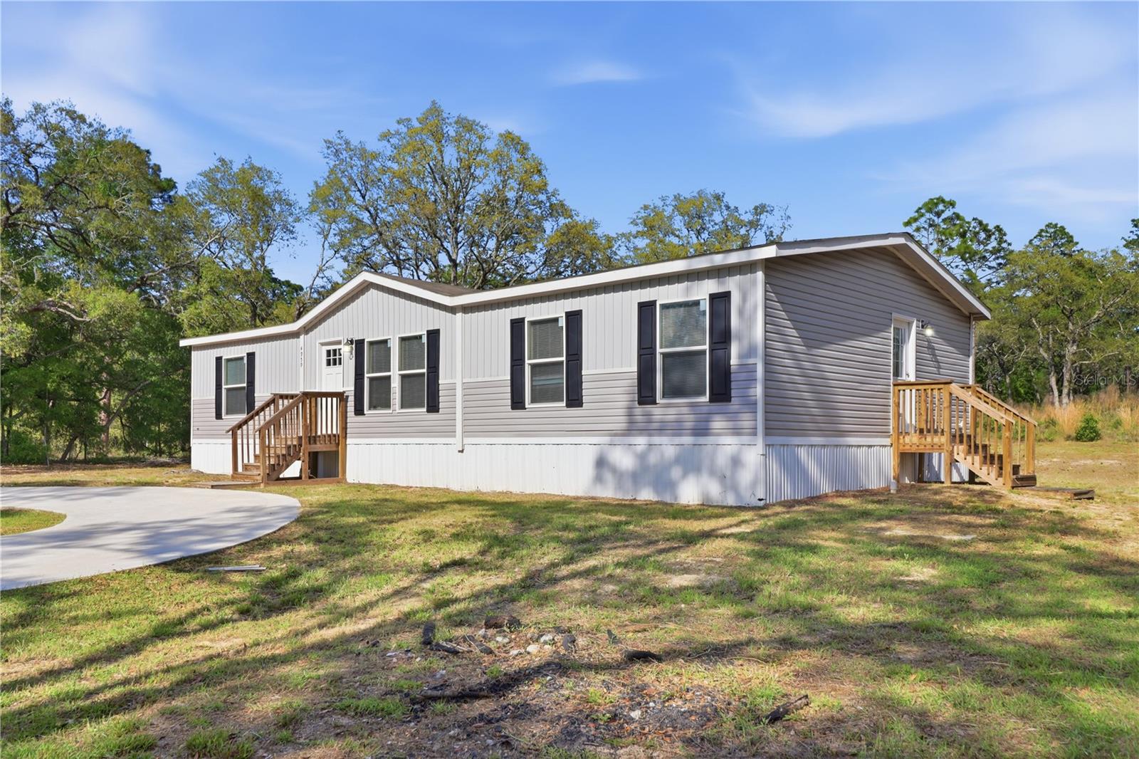 Residential in DUNNELLON 3