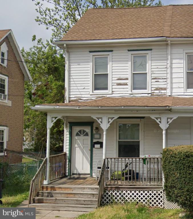 3rd St, Florence, NJ 08518