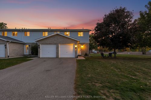 123-25 South St, Orillia, ON, L3V7M7 | Card Image