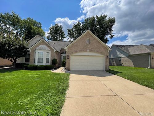 4165 Paisley, Sterling Heights, MI, 48314-1977 | Card Image