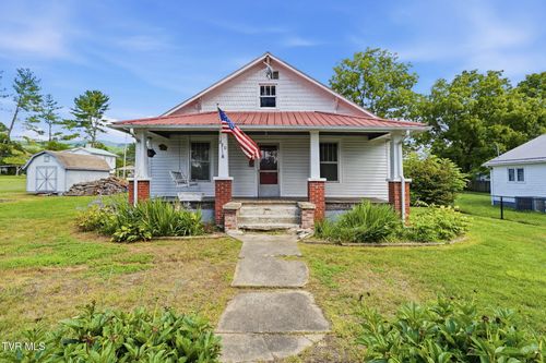 220 Reece Ave, Mountain City, TN, 37683-1318 | Card Image