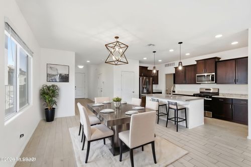 947 S Paseo Las Vigas, Sahuarita, AZ, 85629 | Card Image