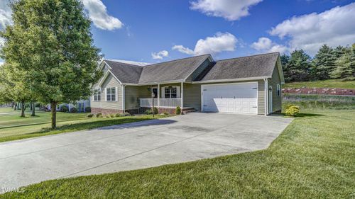 17500 Bridle Dr, Abingdon, VA, 24210-8485 | Card Image
