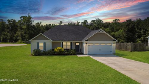 440 Mccall Dr, Jacksonville, NC, 28540-8076 | Card Image