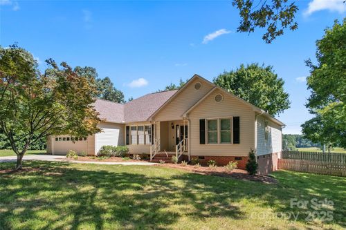 1706 Whitney Ln, Salisbury, NC, 28146-7079 | Card Image