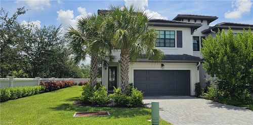 7510 Rockefeller Dr, NAPLES, FL, 34119-9852 | Card Image
