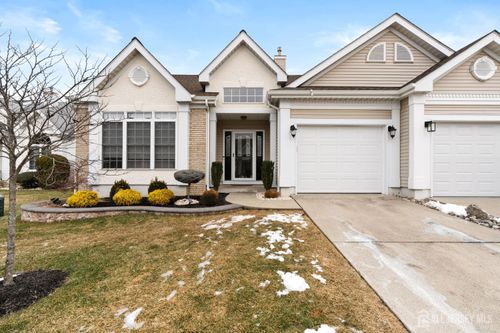 4 Wellington Pl, Monroe, NJ, 08831-2688 | Card Image