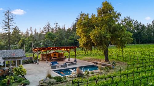 425 Cold Springs Rd, Angwin, CA, 94508-9657 | Card Image