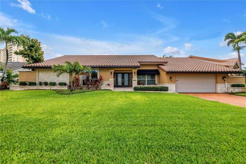 4935 58th Ave S, ST PETERSBURG, FL, 33715-1617 | Card Image