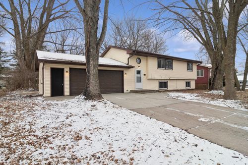 305 Oriole Avenue S, Maple Lake, MN, 55358 | Card Image