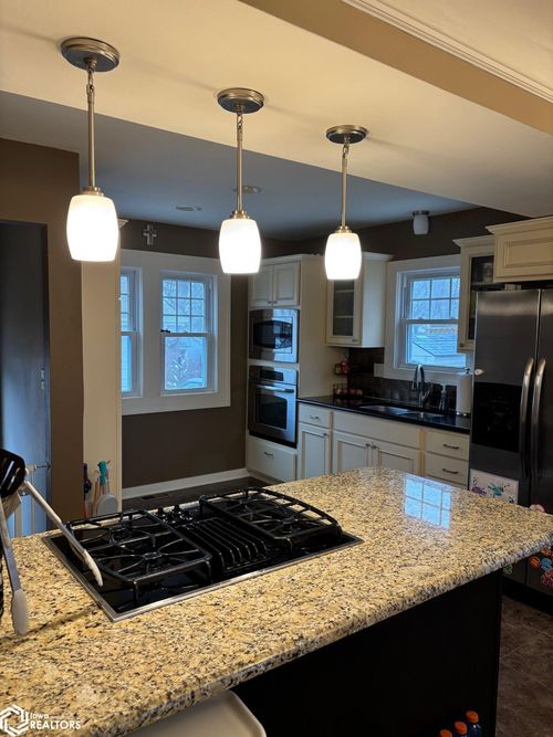 614 S Harlan St, Algona, IA, 50511-3428 | Card Image