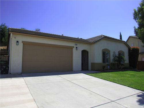 37151 Mulligan Dr, Beaumont, CA, 92223-8080 | Card Image