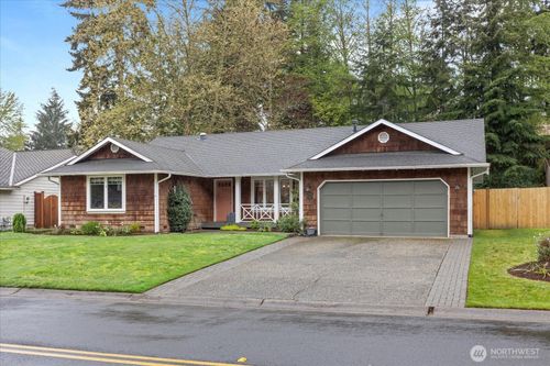 13806 25th Ave Se, Mill Creek, WA, 98012-5684 | Card Image