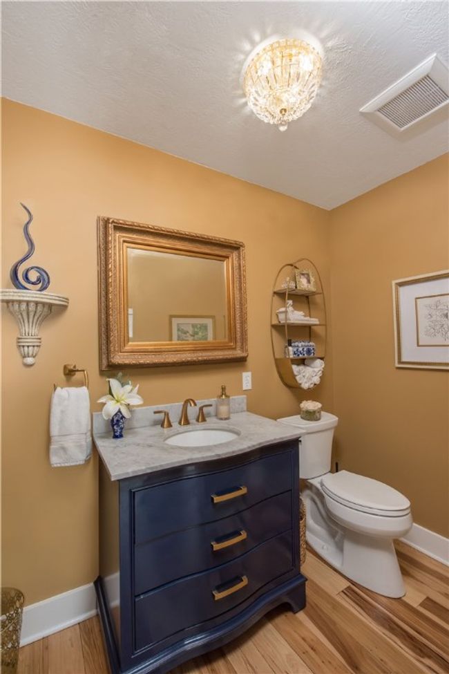 Powder Room | Image 8