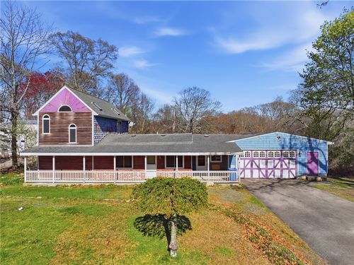 221 Curran Rd, Cumberland, RI, 02864-7316 | Card Image