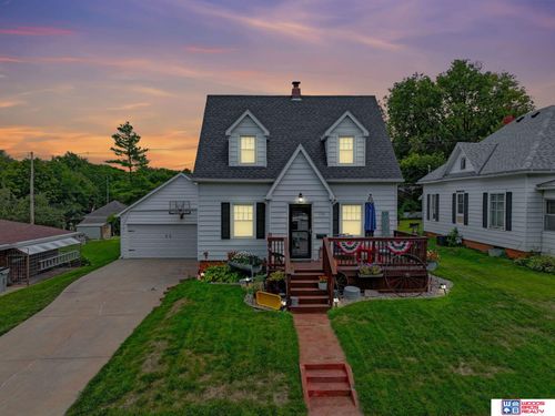 736 N 7th St, Seward, NE, 68434-1416 | Card Image