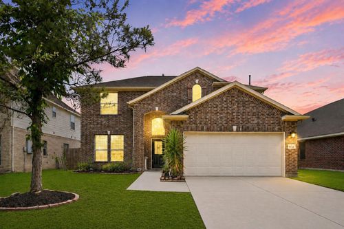 9438 Emerald Lakes Dr, Rosharon, TX, 77583-3288 | Card Image