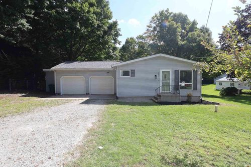 3877 N 400 E, Rolling Prairie, IN, 46371-9709 | Card Image