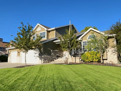 44-12169 S Hidden Valley Rd, Sandy, UT, 84092-5928 | Card Image