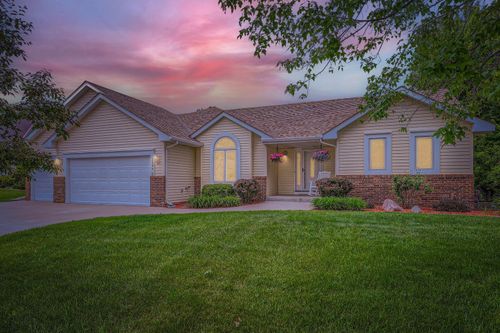 13546 Maryland Ave, Savage, MN, 55378-3203 | Card Image