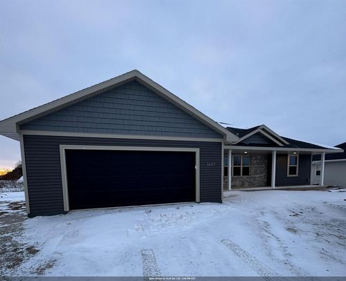 1657 Frontier Road, LUXEMBURG, WI, 54217 | Card Image