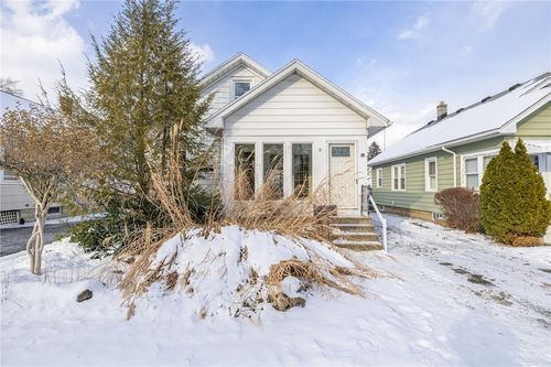 92 Wheeldon Dr, Greece, NY, 14616-3920 | Card Image