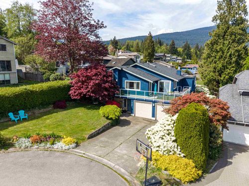 4150 Best Crt, North Vancouver, BC, V7G2E3 | Card Image