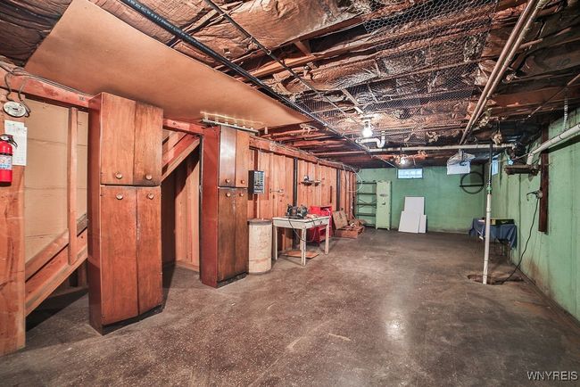 Full basement | Image 27