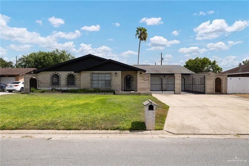 2409 Camellia Ave, McAllen, TX, 78501-6327 | Card Image