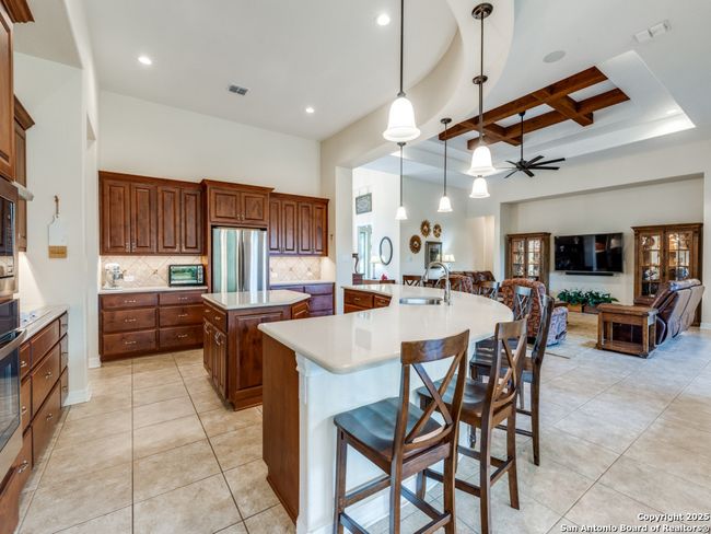 1556 Canyon Lake Dr, House other with 4 bedrooms, 4 bathrooms and null parking in Canyon Lake TX | Image 11