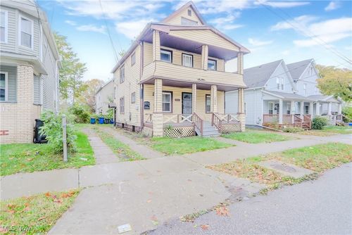 3606 E 75th St, Cleveland, OH, 44105-1508 | Card Image