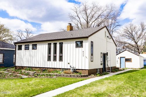 433 Elmwood Ave S, Fargo, ND, 58103-4314 | Card Image