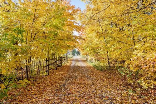 5640 2 Line, Acton, ON, L7J2L9 | Card Image