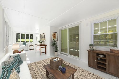 a-4 Quaker Rd, North Salem, NY, 10560-2310 | Card Image