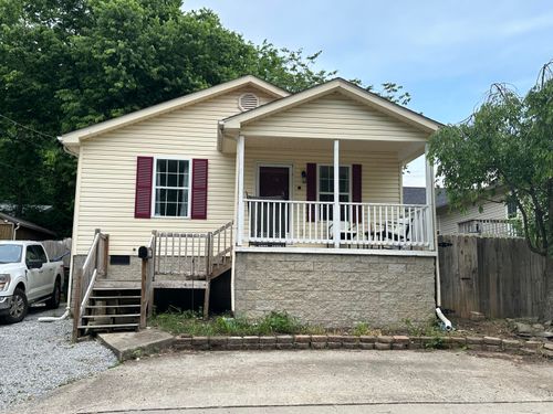 306 N Water St, Georgetown, KY, 40324-1337 | Card Image