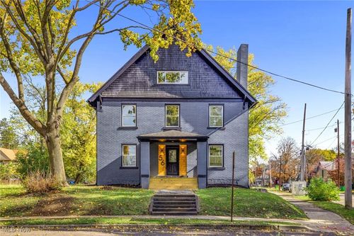 56 5th St Se, Massillon, OH, 44646-6669 | Card Image