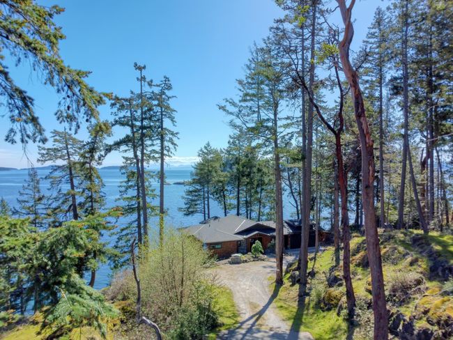 12412 Arbutus Landing Road, House other with 3 bedrooms, 3 bathrooms and 6 parking in Pender Harbour BC | Image 5