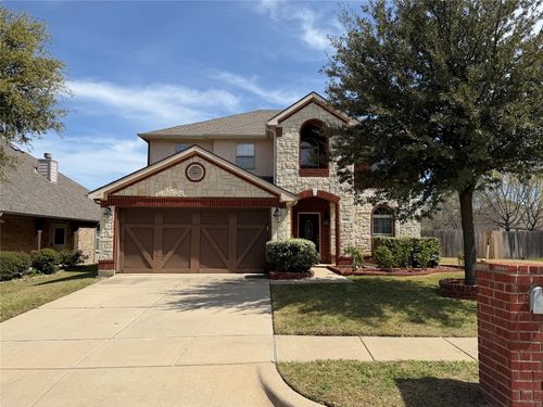304 Serenade Lane, Euless, TX, 76039 | Card Image