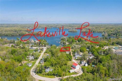 1469 Milmine St, Addison Twp, MI, 48367-6611 | Card Image